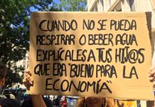 La embajada de Brasil rechaza reunirse con Juventud por el Clima y Extinction Rebellion Cartel de una protesta de Extinction for Rebellion en Madrid