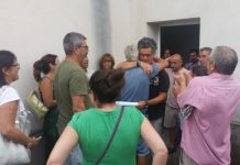 Dos años sin condena por el complot contra el ecologista Juan Clavero Salida del juzgado del ecologista Juan Clavero