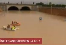 Crisis climática y caótica planificación urbanística agravan el impacto de la gota fría Autovía de dos carriles inundada por la gota fría