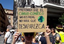 Colectivos sociales proponen retirar el apoyo al tratado UE-Mercosur por la emergencia ecológica en la Amazonia Pretender que el cambio climático no es real no hará que desaparezca