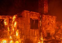 Récord de incendios en California con clara huella del cambio climático Casa arrasada por un incendio